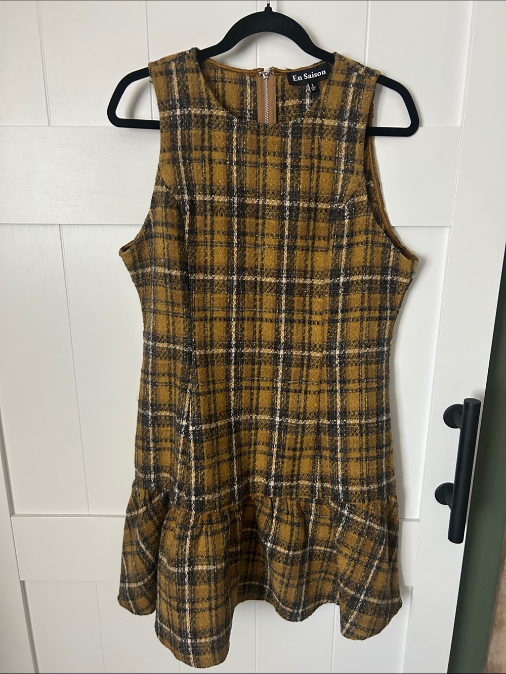 En Saison Plaid Sleeveless Fall Dress in Mustard and Black